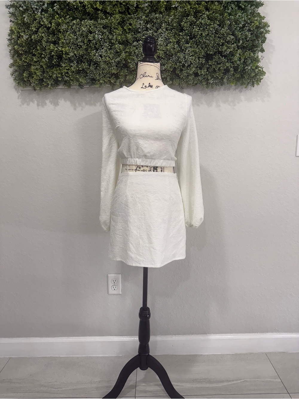 emory park White Textured Long-Sleeve Mini Dress